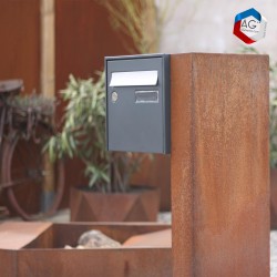 Support à boite aux lettres en Corten - Cursŏr